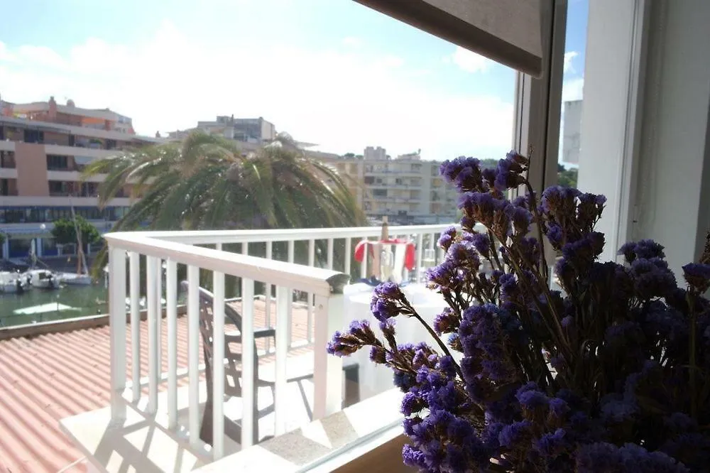 Es Nautico Suites Mallorca Island  2*, Porto Cristo Spain